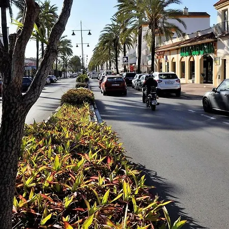 Apartment Holidays In Pueblo Evita Benalmadena