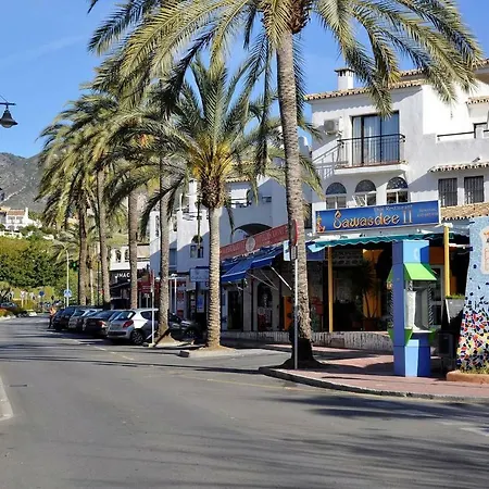 Holidays In Pueblo Evita Apartment Benalmadena