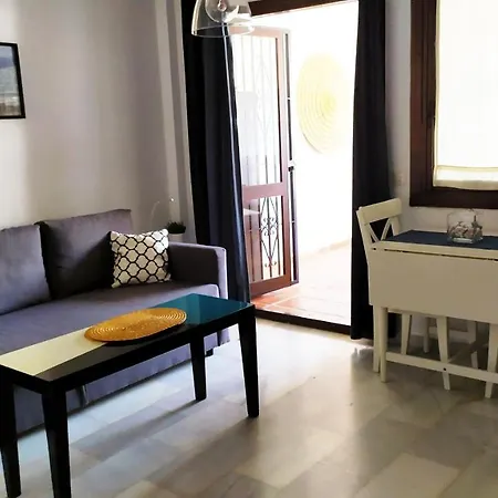 Holidays In Pueblo Evita Appartement Benalmádena